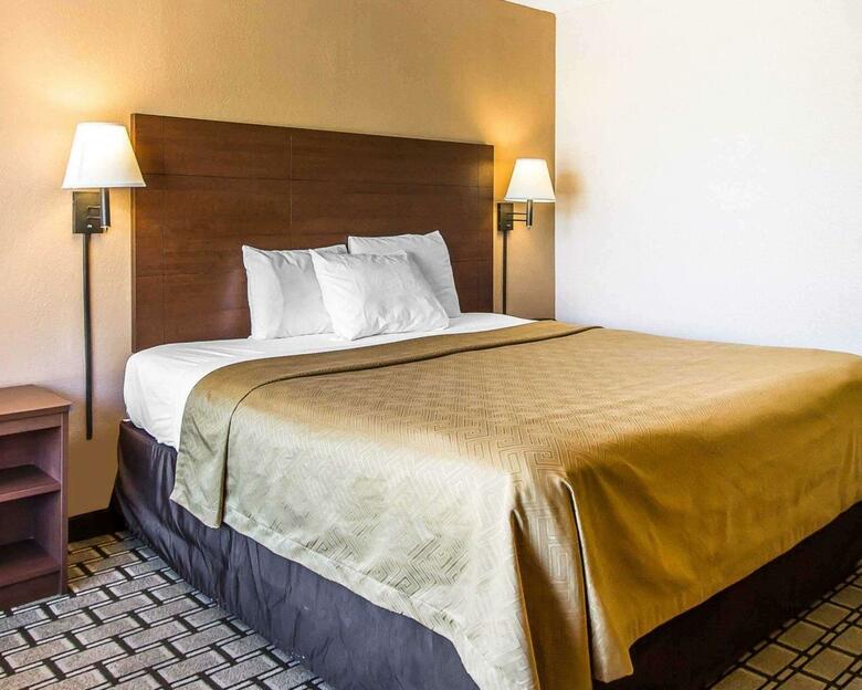 Hotel Econo Lodge Inn & Suites Bricktown