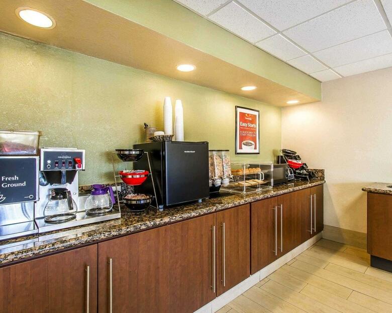 Hotel Econo Lodge Inn & Suites Bricktown