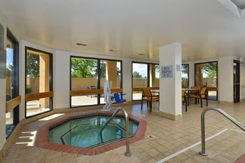 Hotel Courtyard By Marriott Bentonville
