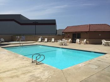 Hotel Lompoc Valley Inn & Suites