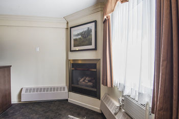 Hotel Quality Inn & Suites