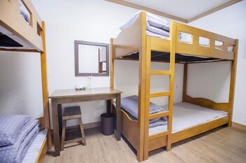 Hotel Hi Jun Guesthouse