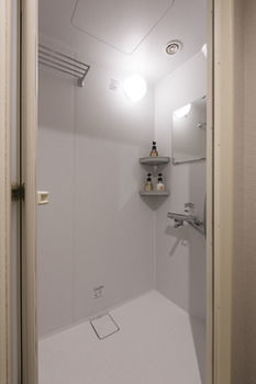 Grids Nihombashi East Hotel & Hostel