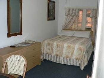 Hotel Del Flores