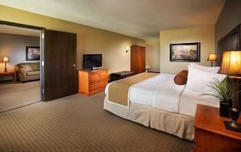 Best Western Plus The Charles Hotel