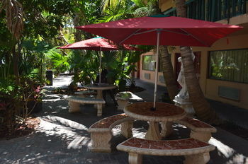 Ft. Lauderdale Beach Resort Hotel & Suites
