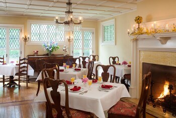 Bed & Breakfast Landmark Inn