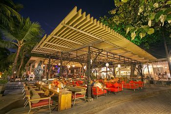 Hotel Segara Village