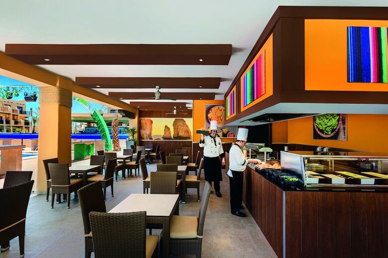 Hotel Riu Santa Fe