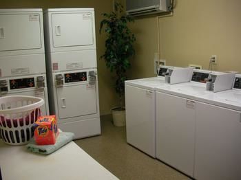 Hotel Days Inn & Suites Sellersburg
