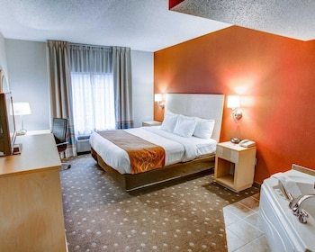 Hotel Comfort Suites