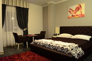 Mustang Hotel Tirana