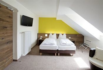 Hotel Basic
