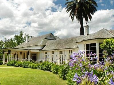 Hotel Chateau Yering (mountain Suite)
