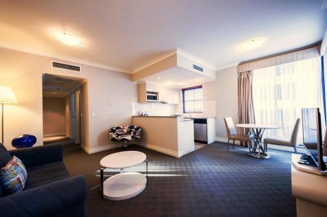 Hotel Seasons Harbour Plaza Sydney