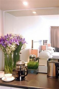Hotel Checkers Resort & Conference Centre