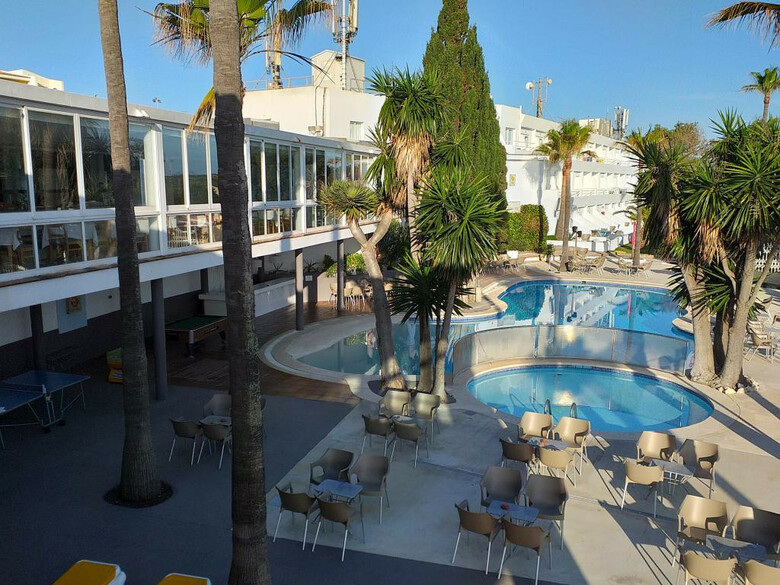 Hotel Flipflop Cala Mandia