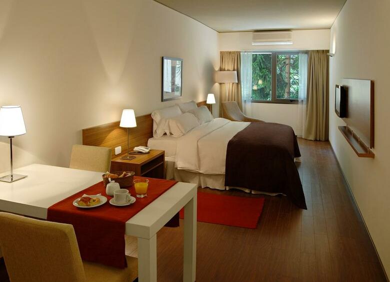 Hotel Dazzler Tower Maipu