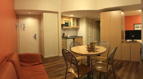 Aparthotel Intersur Suites