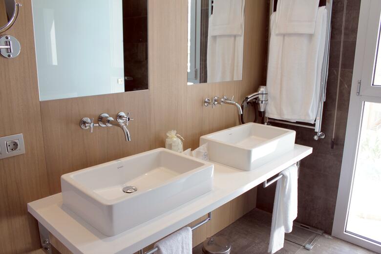 Hotel Pure Salt Garonda
