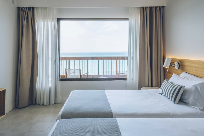 Aya Seahotel