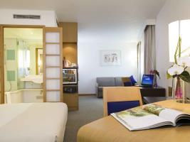 Hotel Novotel Porte D`orleans