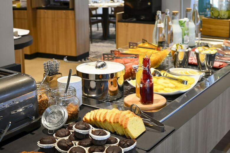 Hotel Novotel Porte D`orleans