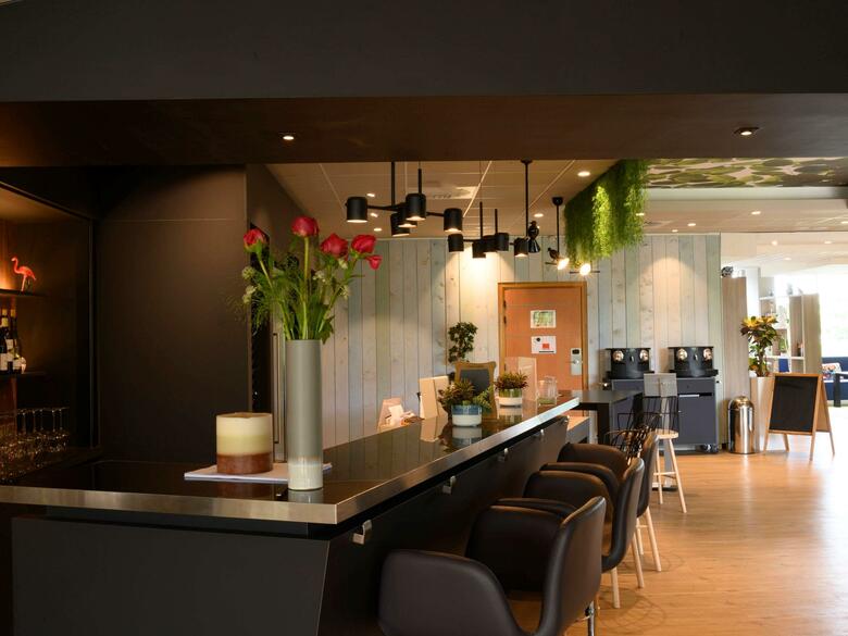 Hotel Novotel Creteil Le Lac