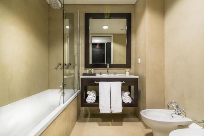 Universal Boutique Hotel