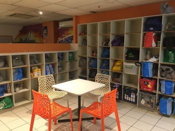 Nomads Westend Backpackers - Hostel