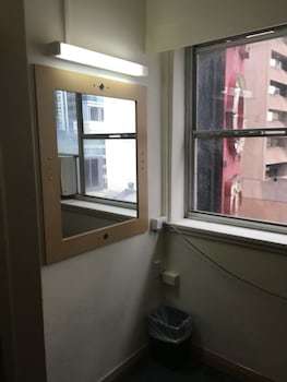 Nomads Westend Backpackers - Hostel