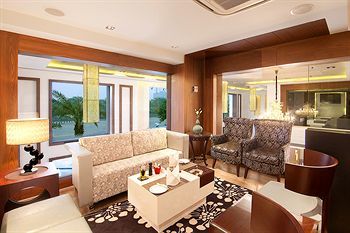 Hotel The Fern Residency Gurgaon