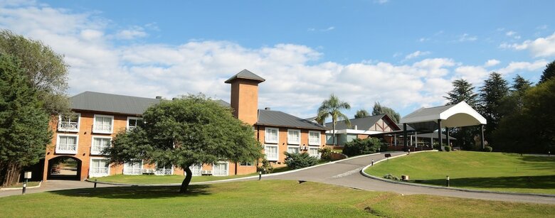 Hotel Howard Johnson Inn Villa General Belgrano