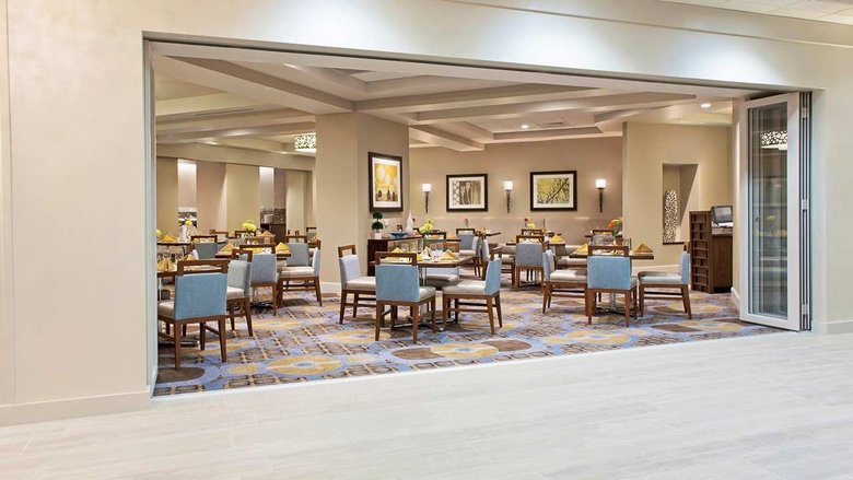 Hotel Crystal City Hilton