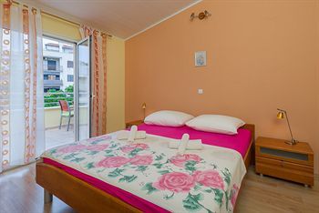 Apartamento Komazin