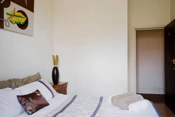 Manu's Place Shared Apartments
