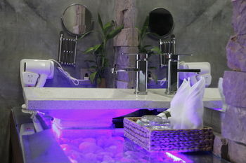 Hotel Cambana D'angkor Suites