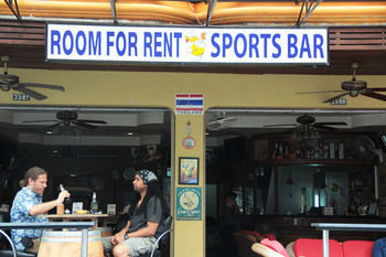 Hostal Drunken Duck Guesthouse