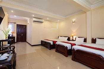 Lucky 3 Hotel