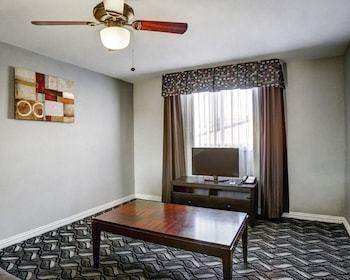 Hotel Rodeway Inn & Suites Downtown North