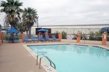 Hotel Rodeway Inn & Suites Downtown North