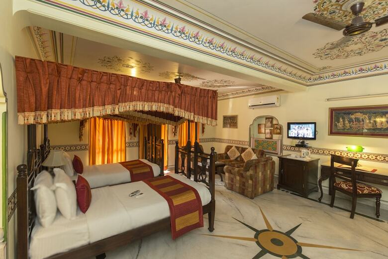 Hotel Umaid Bhawan