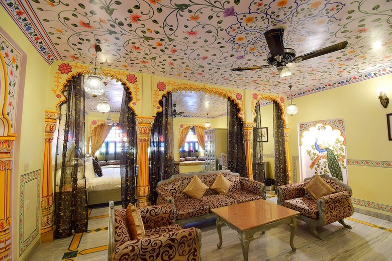 Hotel Umaid Bhawan