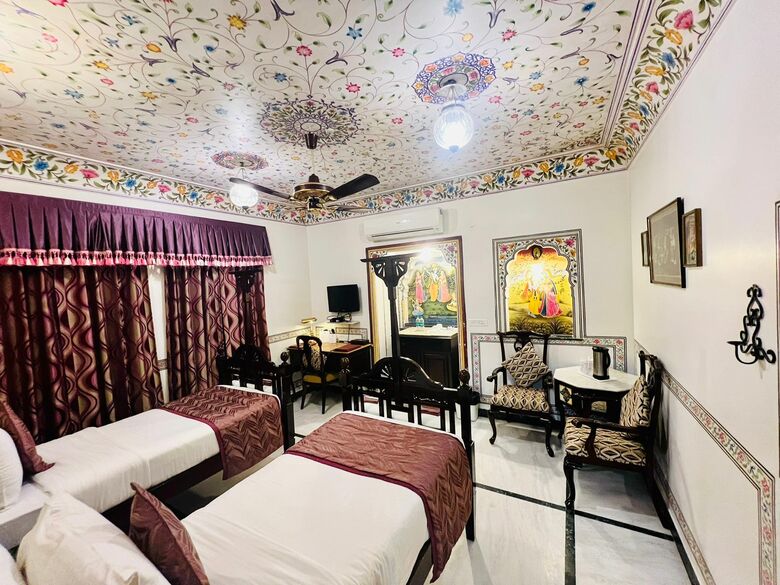 Hotel Umaid Bhawan