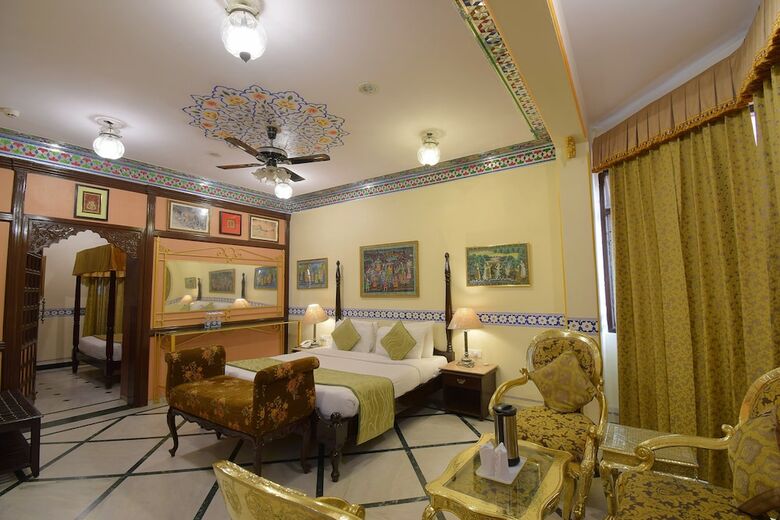 Hotel Umaid Bhawan