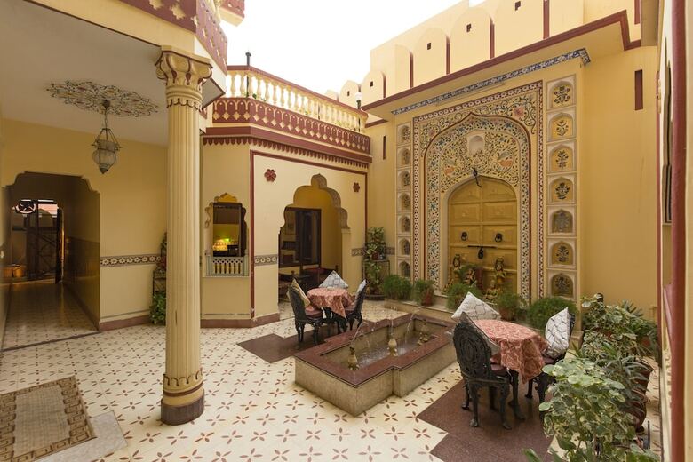 Hotel Umaid Bhawan