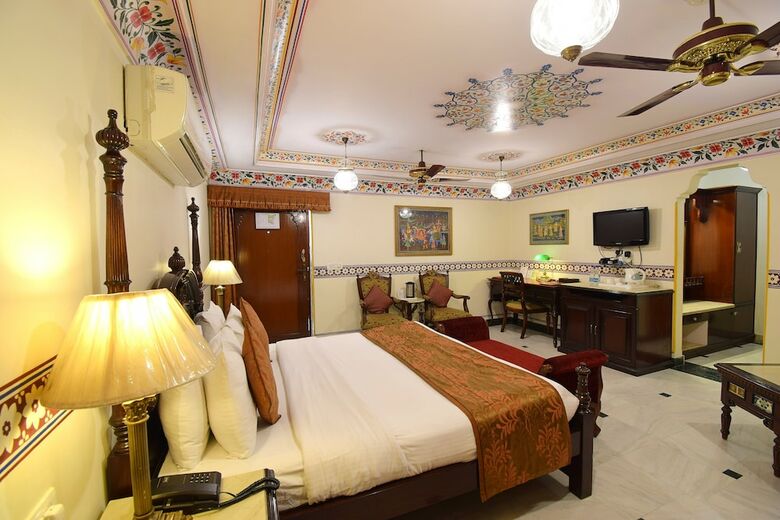 Hotel Umaid Bhawan