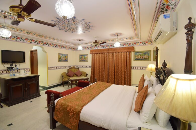 Hotel Umaid Bhawan
