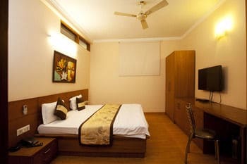 Hotel Oyo Sohna Road Extension