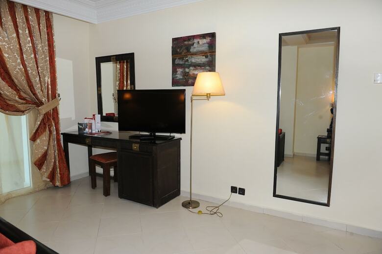 Le Zenith Hotel